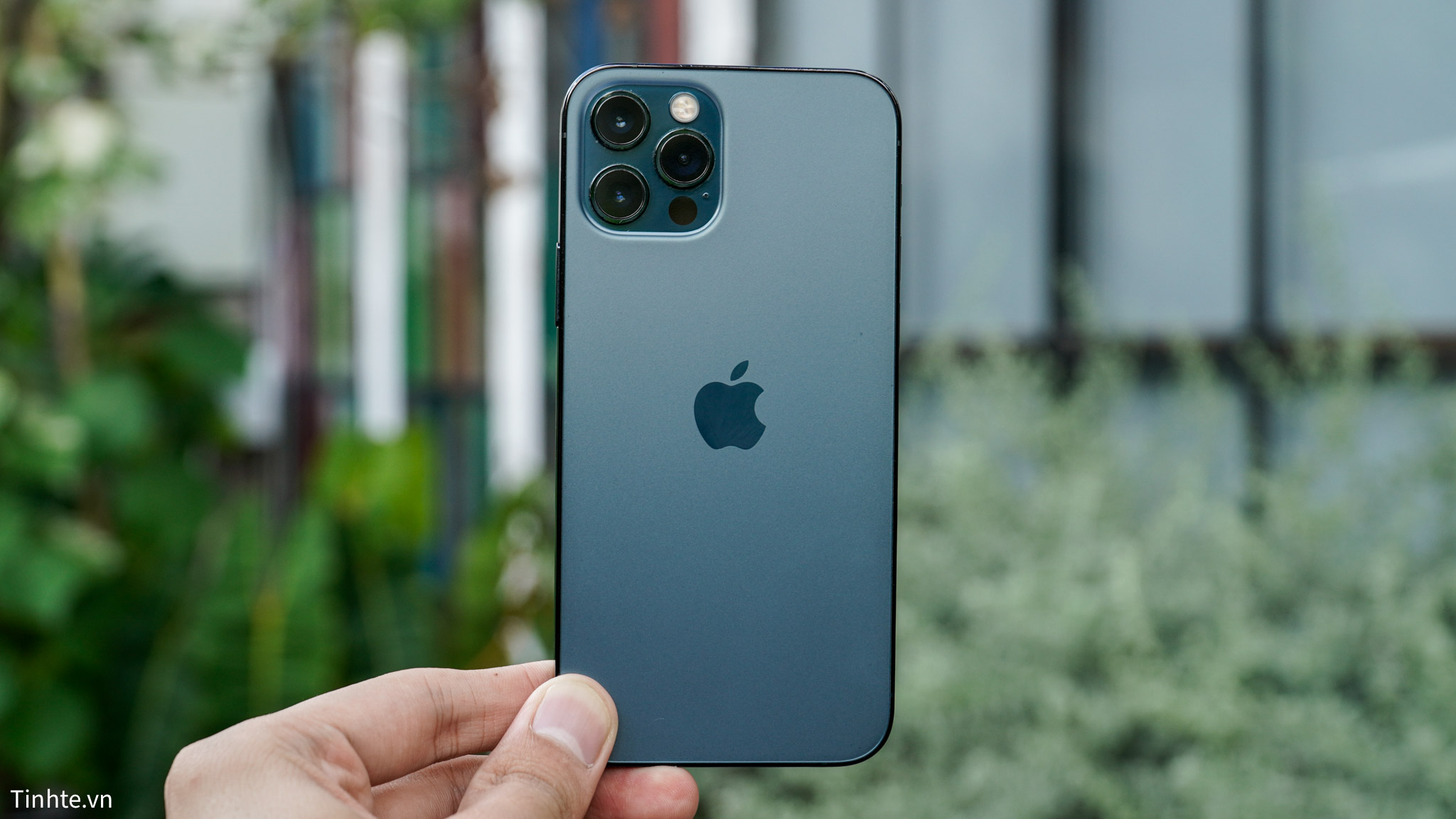 Apple iPhone 12 Pro