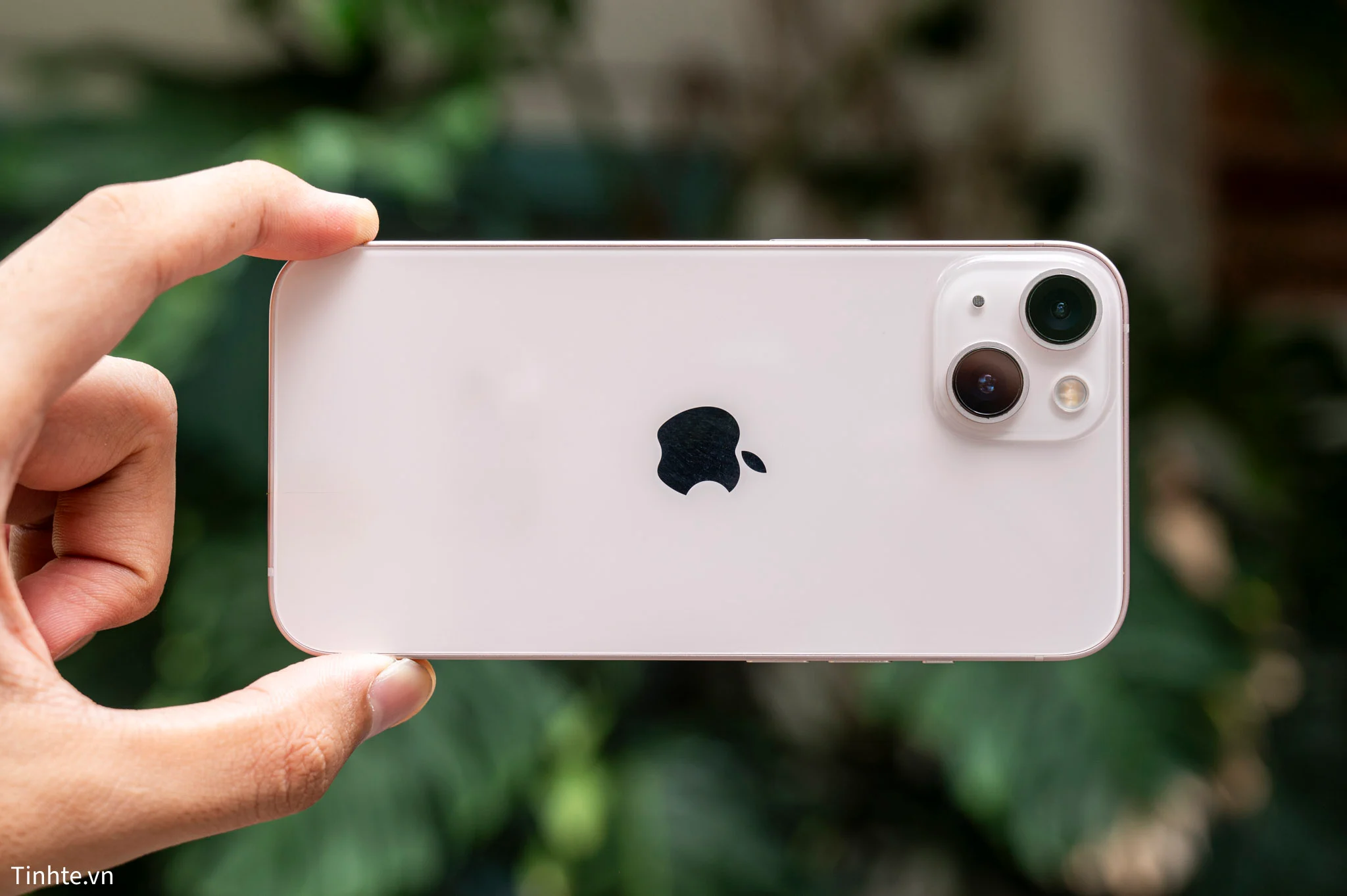 Apple iPhone 13 Apple iPhone 13 848.