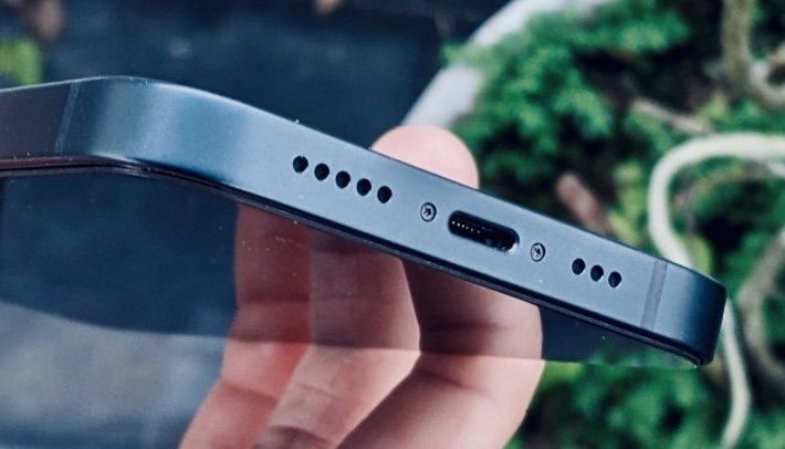 Apple iPhone 14