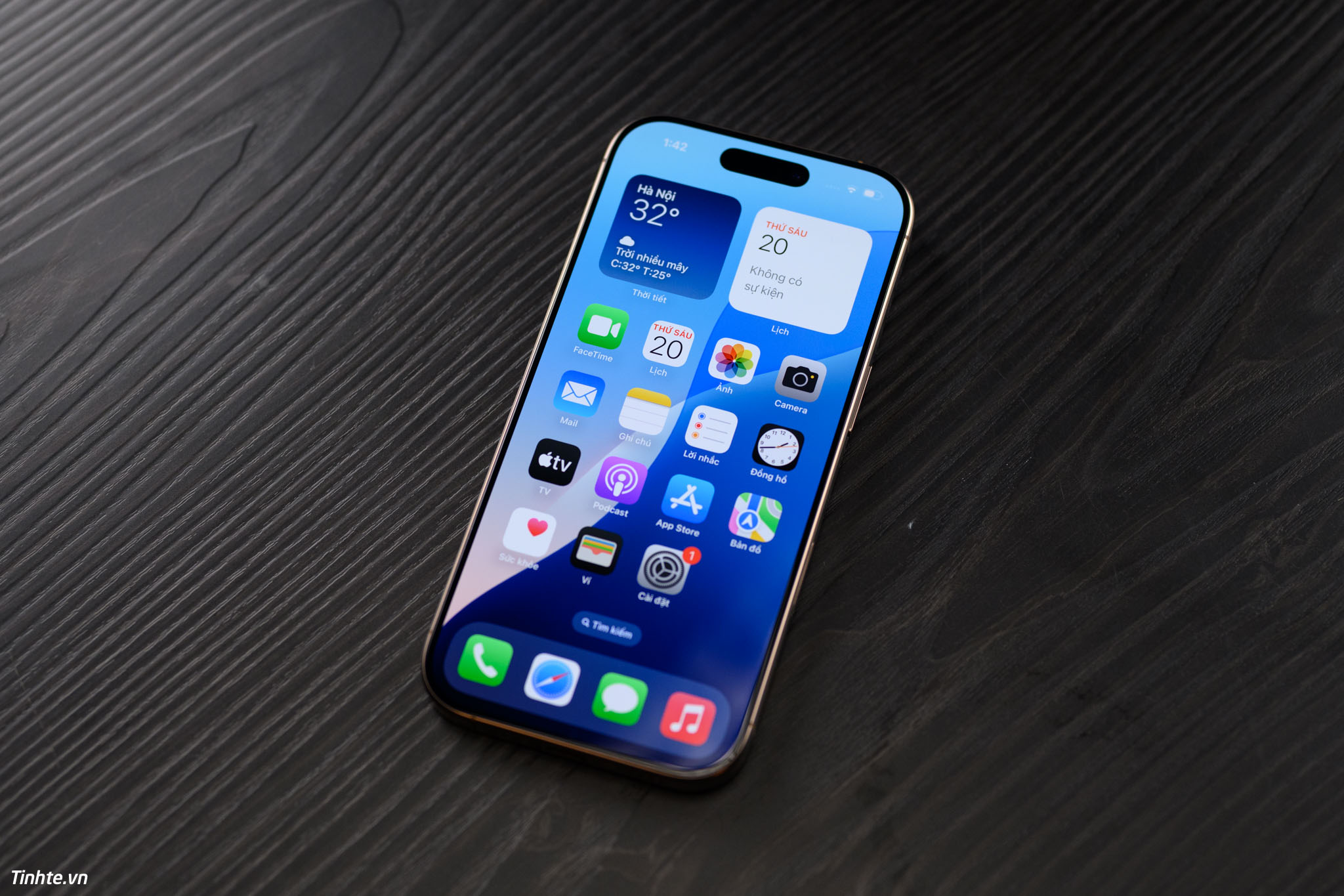 Apple iPhone 16 Pro 017.