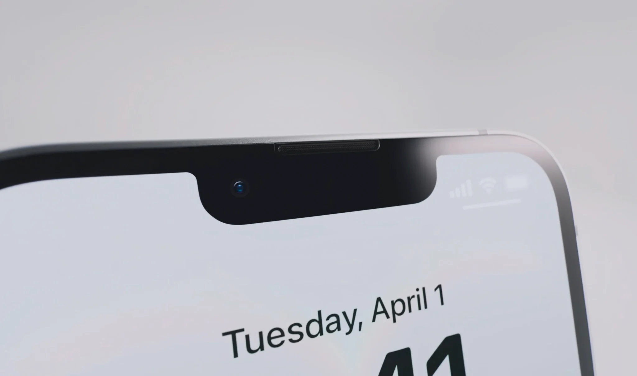 Apple iPhone 16e 126.