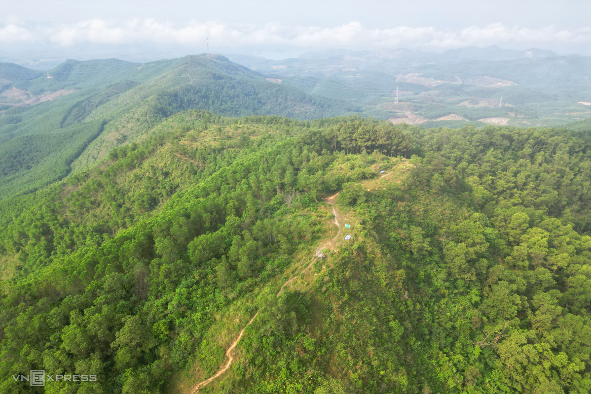 Leo núi Hòn Vượn ngắm Huế trong sương sớm 901 – du lich, am thuc, du lich mien trung, am thuc mien trung, du lich hue, leo nui hue, leo nui, hon vuon.