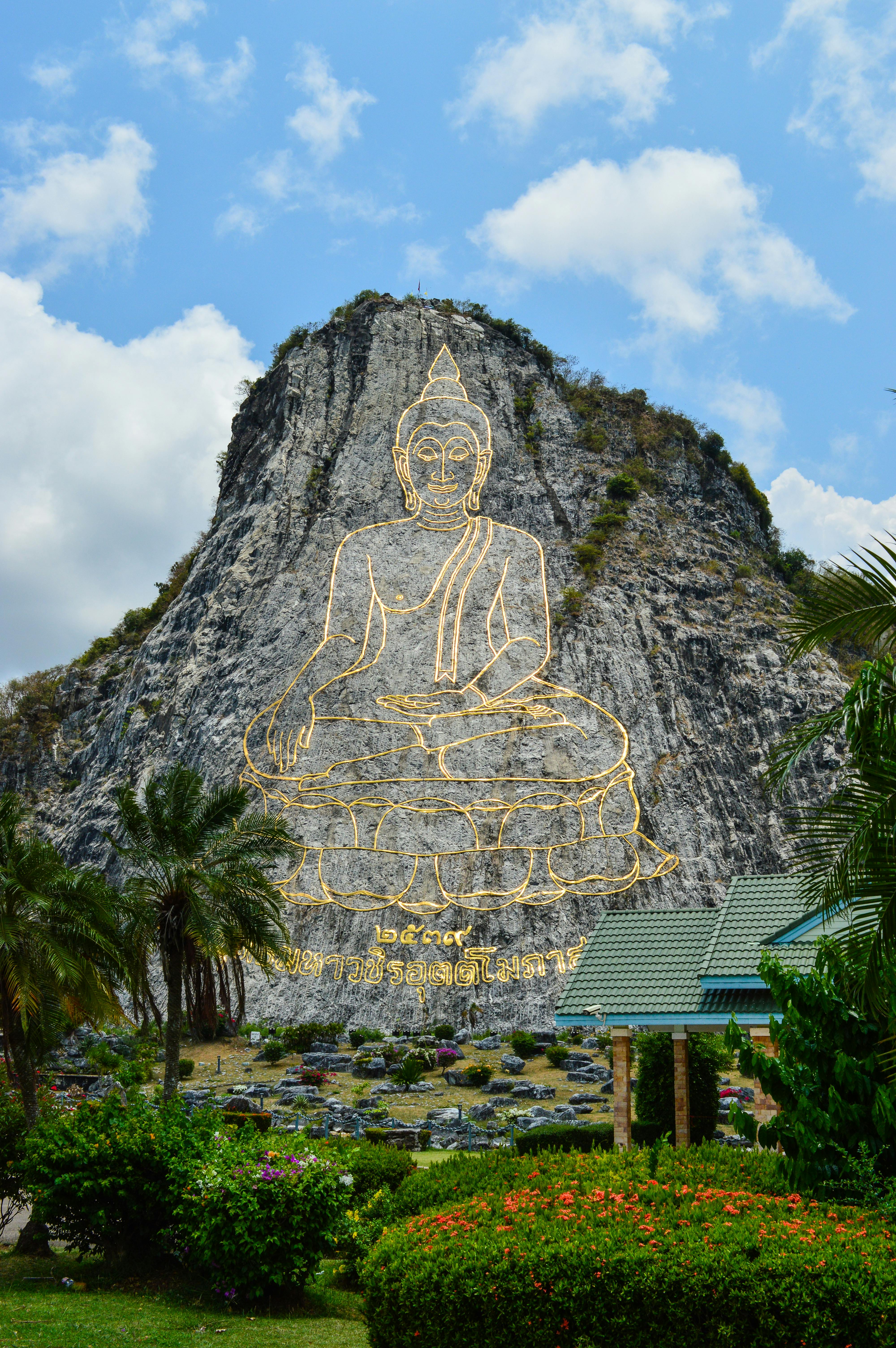 Thập thiện (Daśa kuśala karmapatha – 十善業道) là gì? 350 – ton giao, phat giao, thap thien, khong sat sinh, khong trom cap, khong ta dam, khong noi doi, khong noi loi hai chieu, khong noi loi ac doc, khong noi loi theu det vo ich, khong lam tham, khong san han, khong ta kien, thuc hanh ton giao, kien thuc phat giao, kien thuc ton giao.