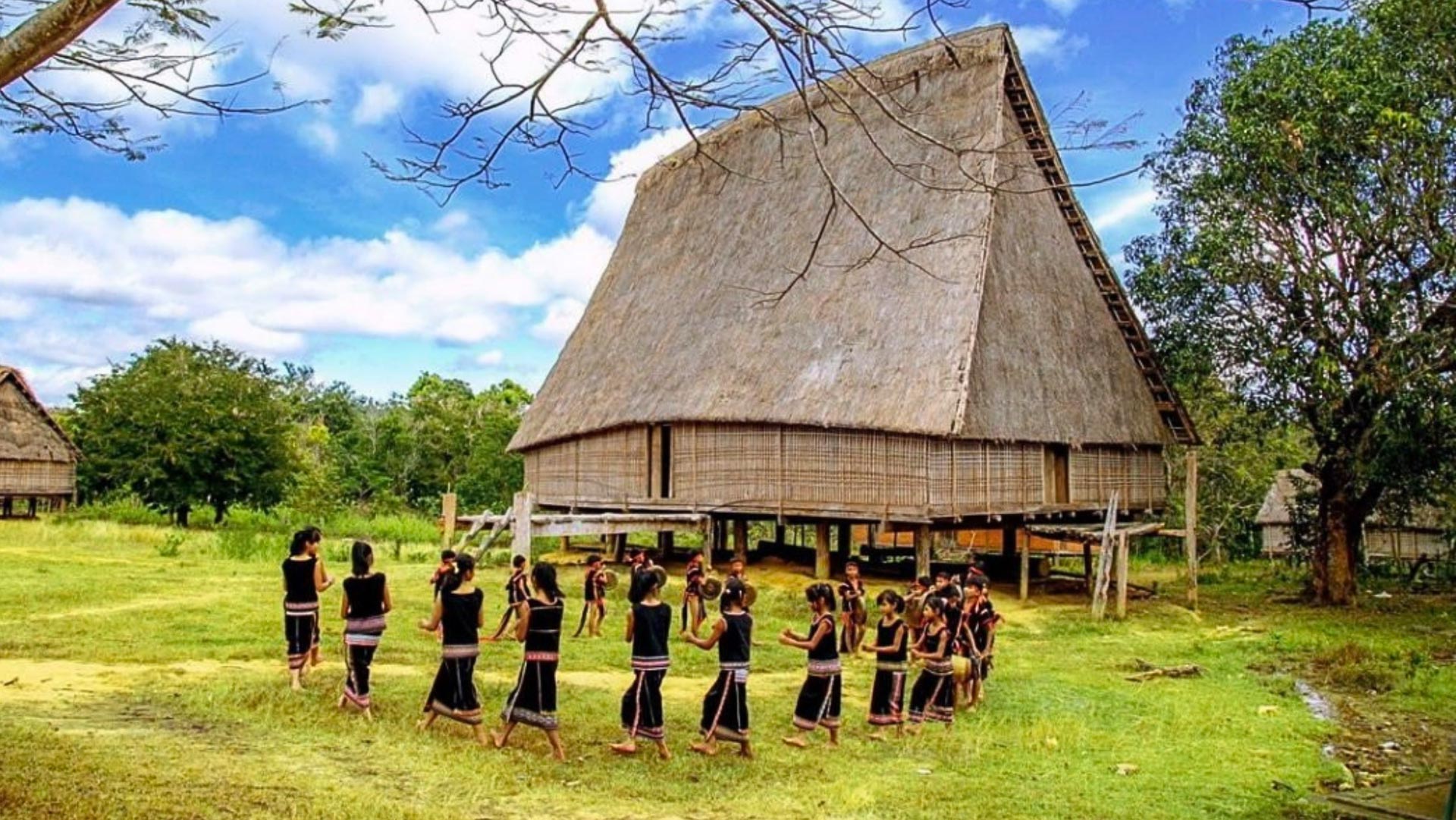 nhavantuonglai