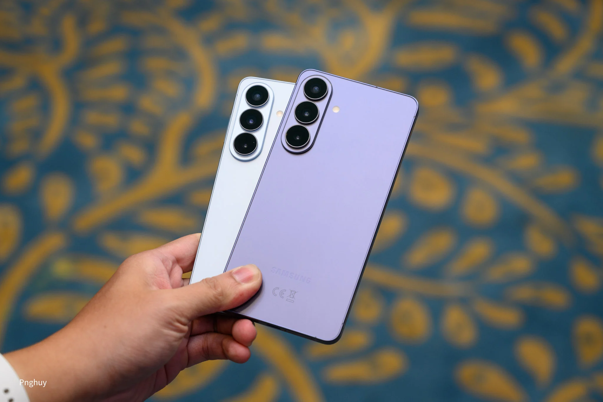 Samsung Galaxy S26 834.