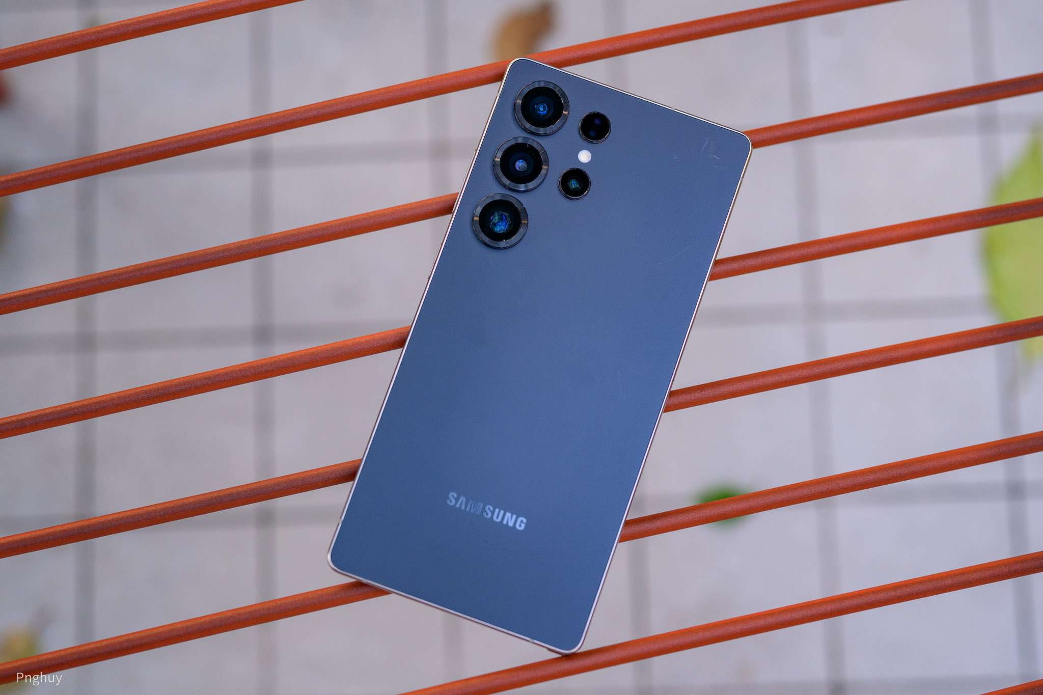 Samsung Galaxy S25 847.