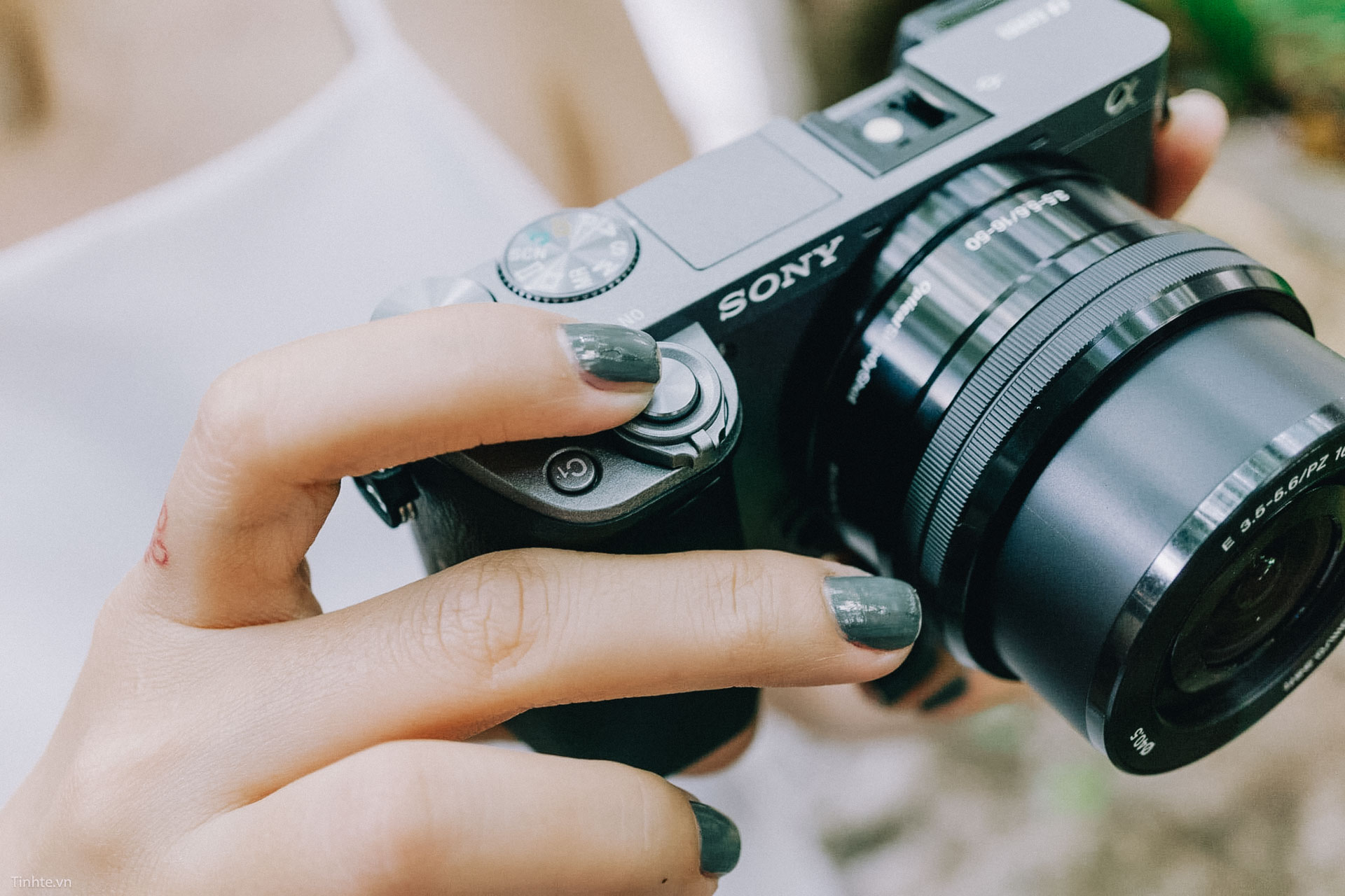 Sony Alpha 6000 945.