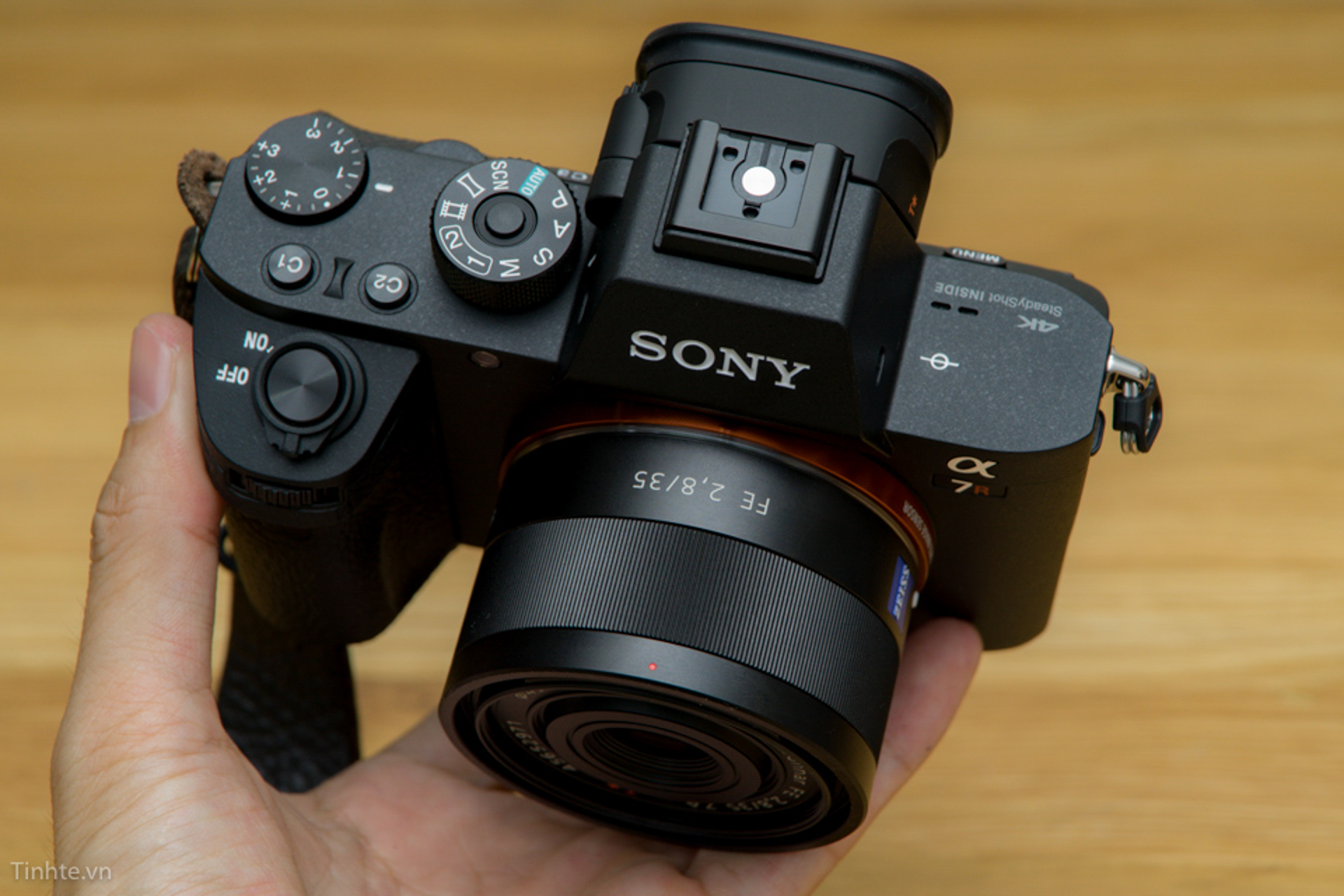 Sony Alpha 7R Mark II 466.