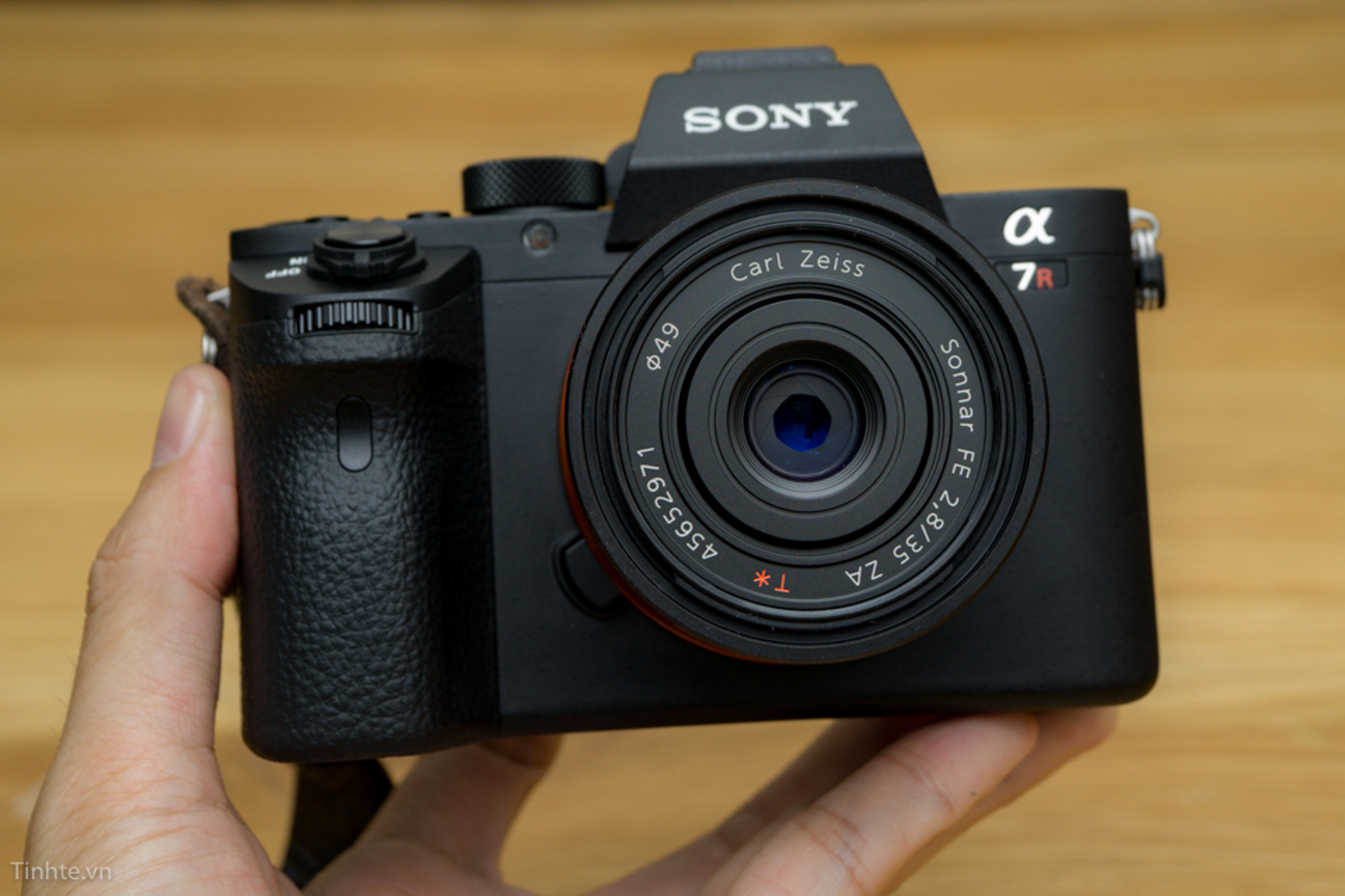 Sony Alpha 7R Mark II 174.