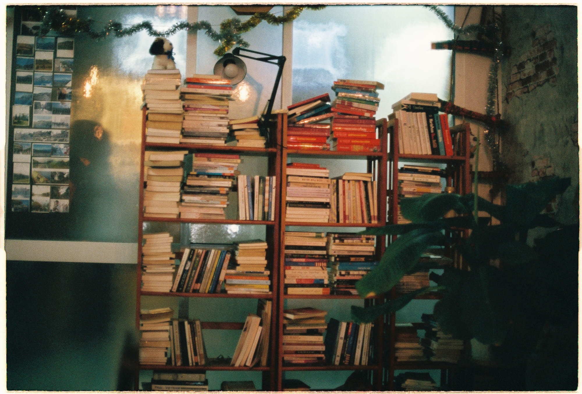 Sự tàn lụi của ngôn ngữ âm thanh nghi lễ trước làn sóng đứt gãy văn hóa Sự tàn lụi của ngôn ngữ âm thanh nghi lễ trước làn sóng đứt gãy văn hóa 239 – viet lach, nghien cuu, van hoa, y thuc con nguoi, nhan hoc, am thanh, am thanh ban dia, am thanh thieu so, dan toc thieu so, am thanh mai mot, bao ton am thanh, cong chieng tay nguyen, cong chieng, ky uc cong dong thieu so va bao ton van hoa ban dia trong thoi dai moi, am thanh bien mat, nghien cuu van hoa.