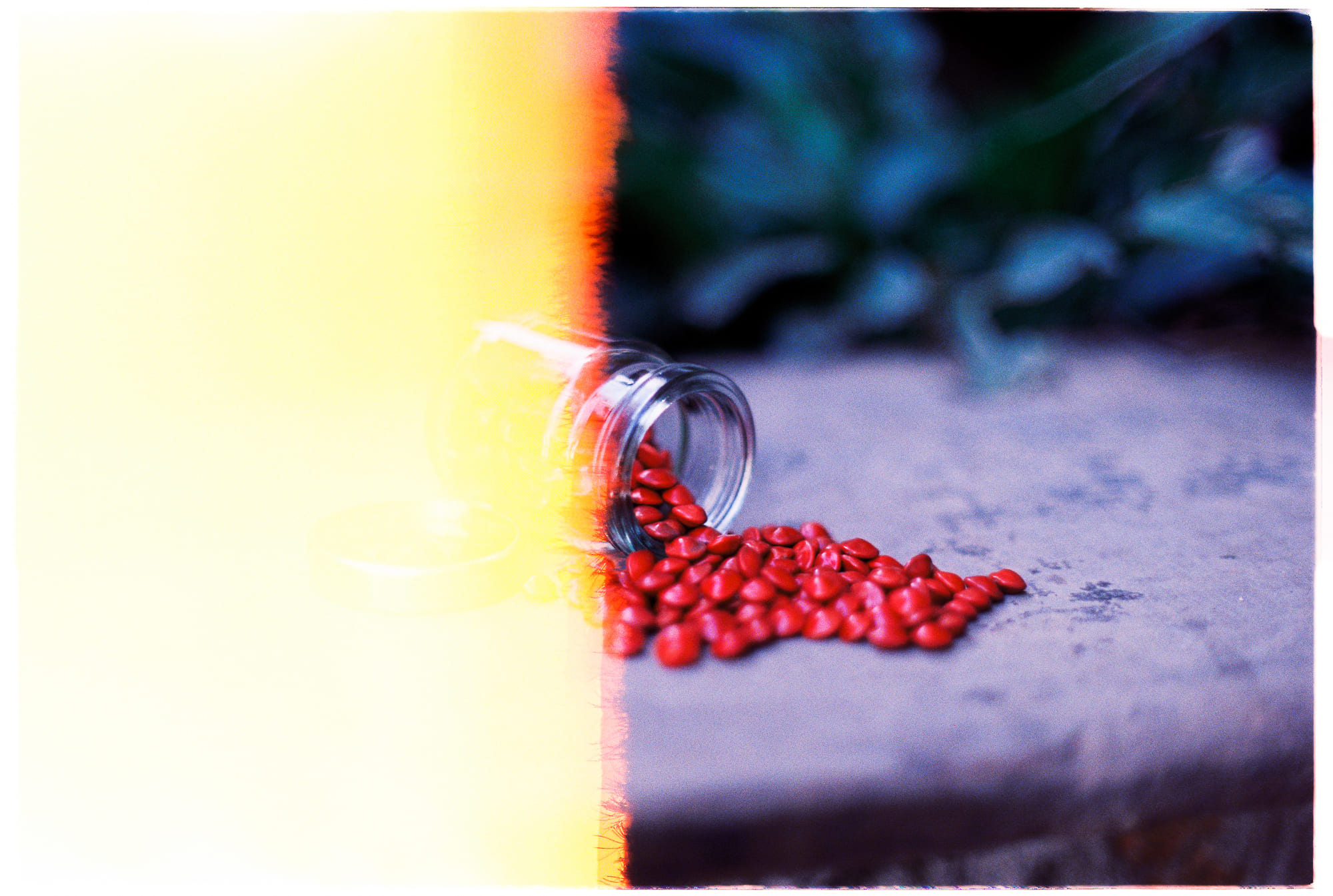 Sóng hấp dẫn có thể sụp đổ thành lỗ đen Sóng hấp dẫn có thể sụp đổ thành lỗ đen 556 – khoa hoc, vu tru, vat ly thien van, khoa hoc vu tru, vat ly luong tu, luong tu hoc, song hap dan, lo den, danh sap lo den, thi nghiem la vang, thi nghiem la vang rutherford.