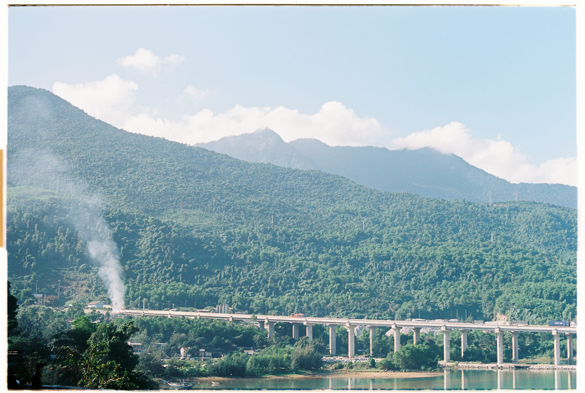 Cách mà Junk DNA dẫn đến việc con người không có đuôi Cách mà Junk DNA dẫn đến việc con người không có đuôi 510 – khoa hoc, sinh hoc, crispr, dna, dna rac, chinh sua gen, te bao bi loi.