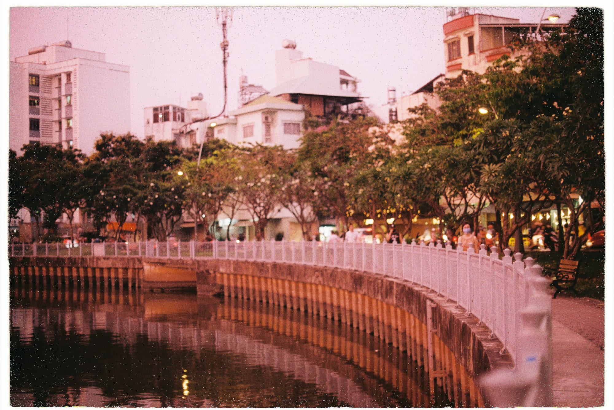 Không gian sâu thẳm hoàn toàn tối, New Horizons