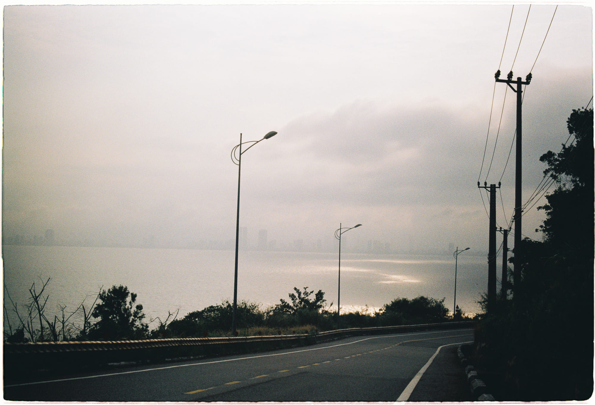 6 câu hỏi về ý thức cùng Annaka Harris