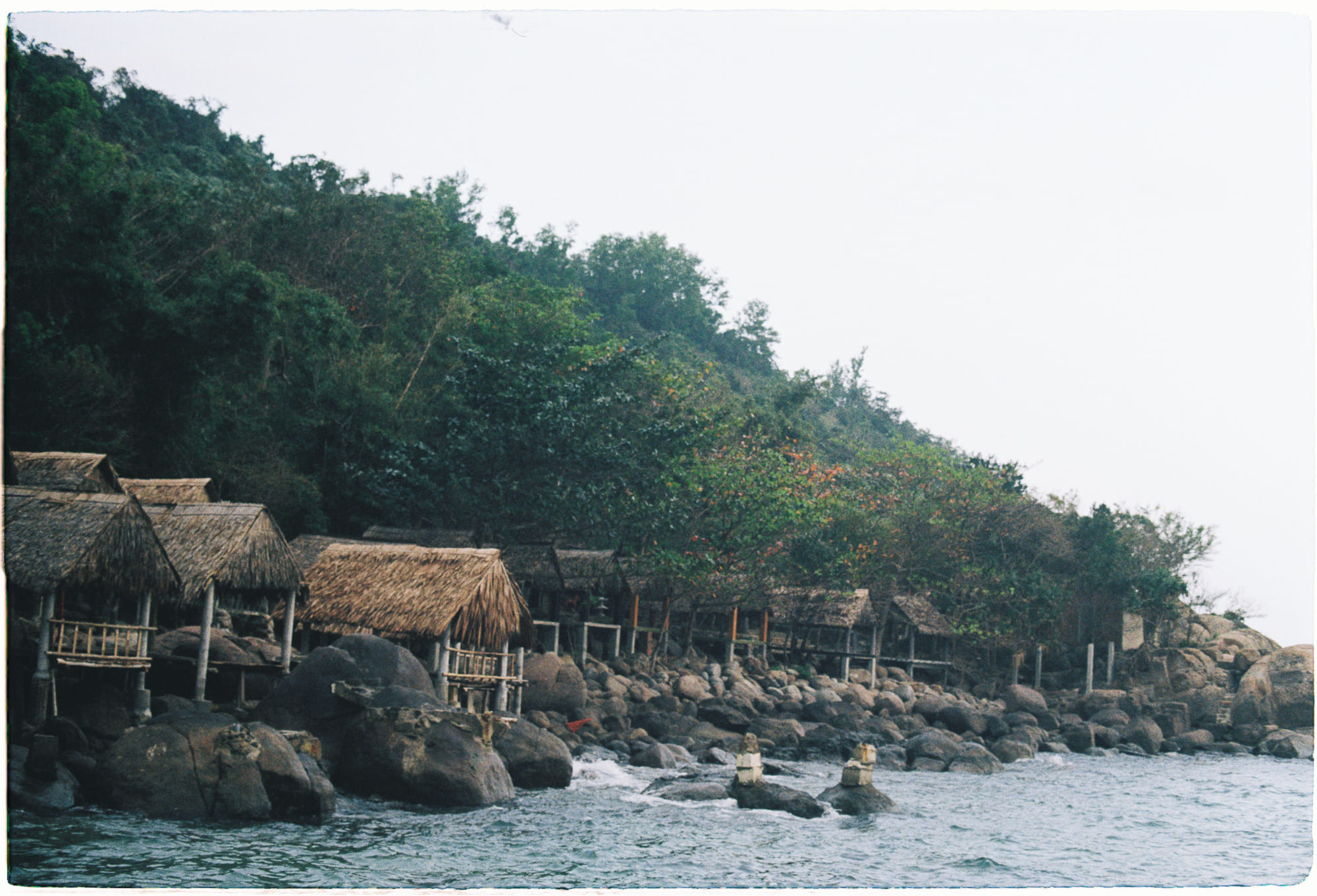 Khi ranh giới địa lý xóa đi, ký ức cộng đồng biến mất theo