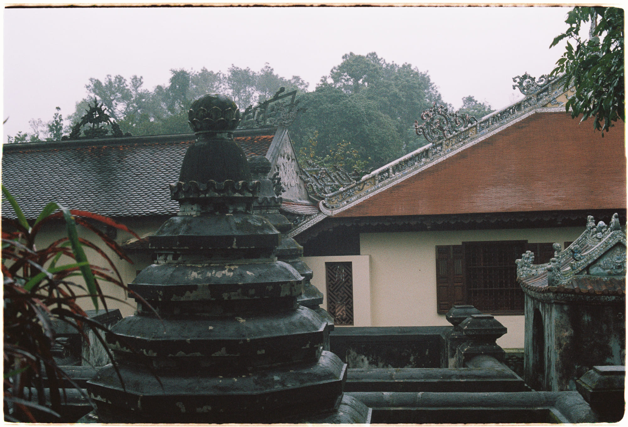 Có thể phát hiện vật chất tối nếu nó không va chạm?