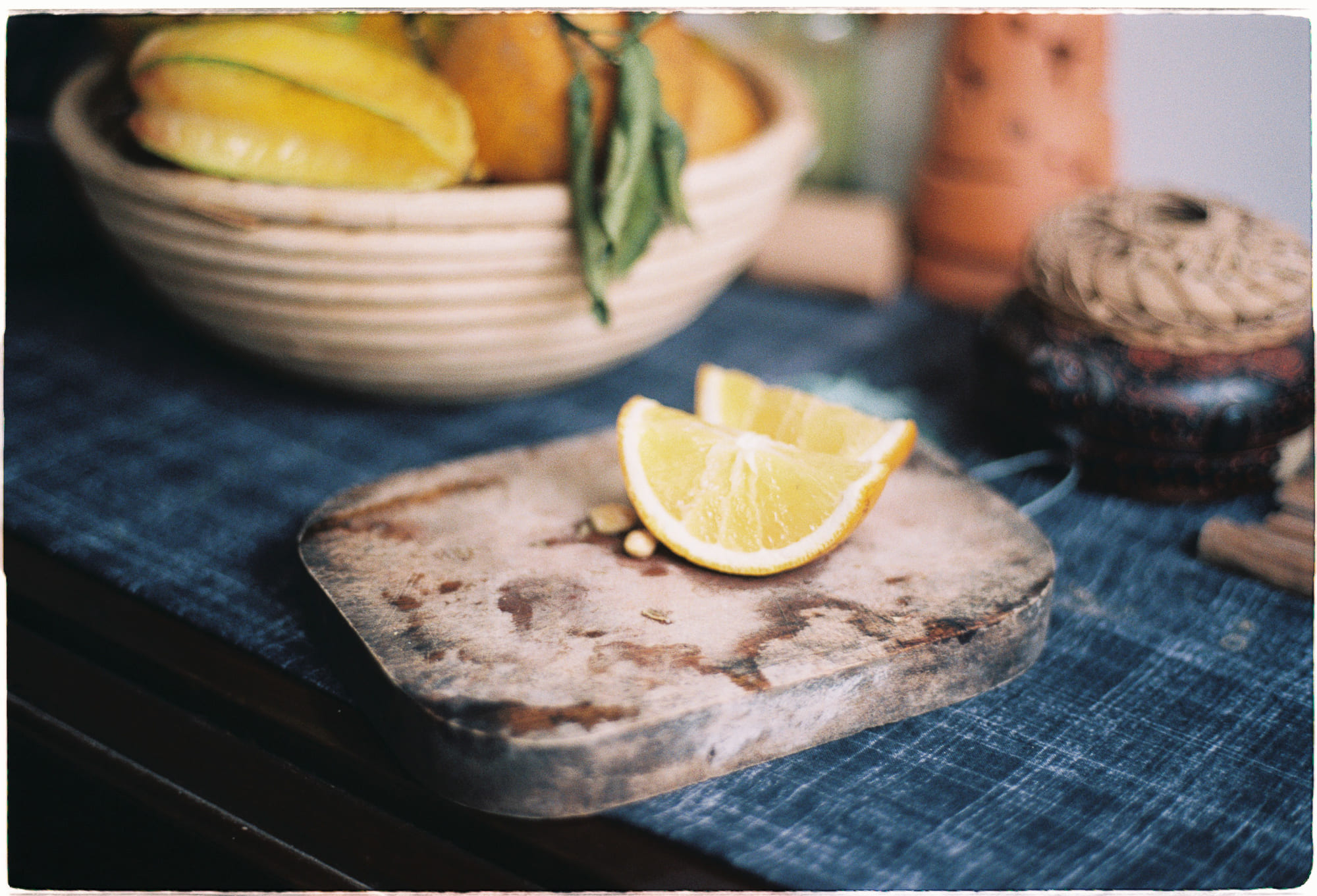 Khối lượng quán tính và hấp dẫn tương đương