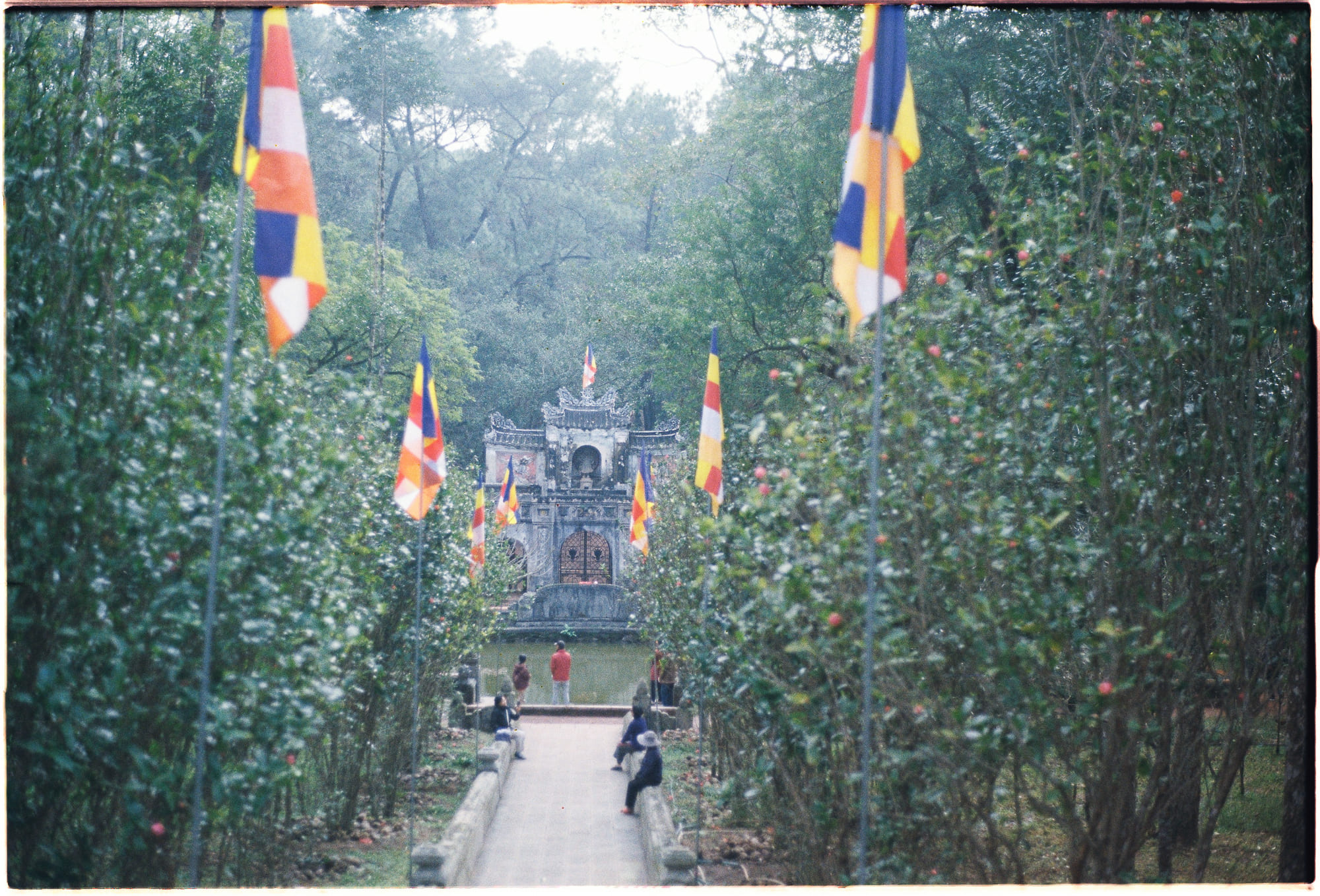 Sau 13,8 tỷ năm, tại sao Vụ nổ lớn vẫn chưa biến mất? Sau 13,8 tỷ năm, tại sao Vụ nổ lớn vẫn chưa biến mất? 040 – khoa hoc, vu tru, vat ly thien van, khoa hoc vu tru, tuoi cua vu tru, tuoi vu tru, khoi dau vu tru, vu tru bien mat, vu no lon, big bang, buc xa nen vi song vu tru, buc xa nen, vi song vu tru, CMB, truong sau cuc hubble, hubble, extreme deep field.